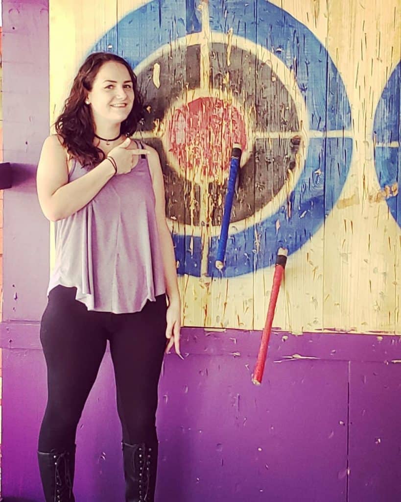 Phoenyx throwing axes_1