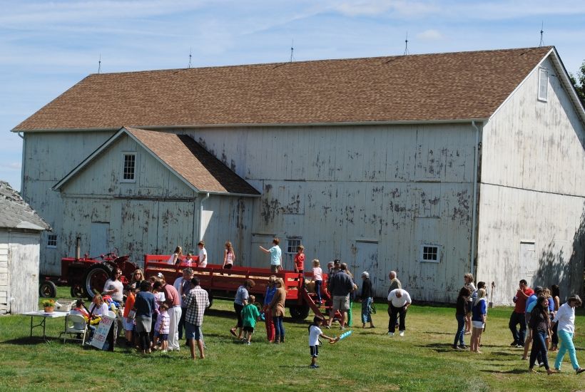 Looking for a few fun family day trips in New Jersey? Check out these Historic Places To Visit In New Jersey.