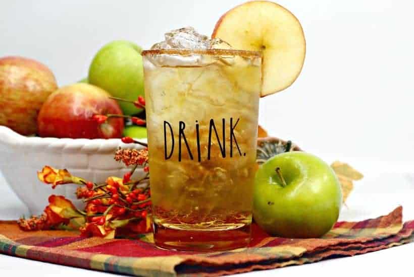 This refreshing Apple Cider Margarita is the perfect way to toast the fall season. This margarita recipe is a twist on the classic and full of apple flavor. #margarita #applecidermargarita #falldrink #drinkrecipe