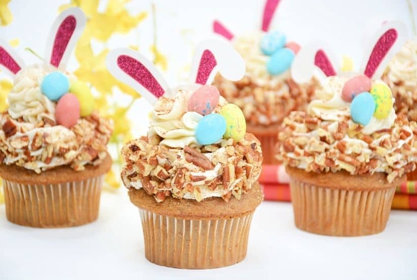 Carrot Cake Bunny Cupcakes