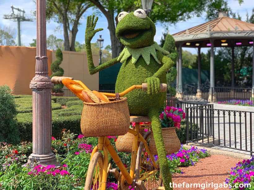 Spring is in the air at Walt Disney World. The Epcot Flower And Garden Festival is in full bloom. Check out this Ultimate Guide To Epcot Flower And Garden Festival before you go.