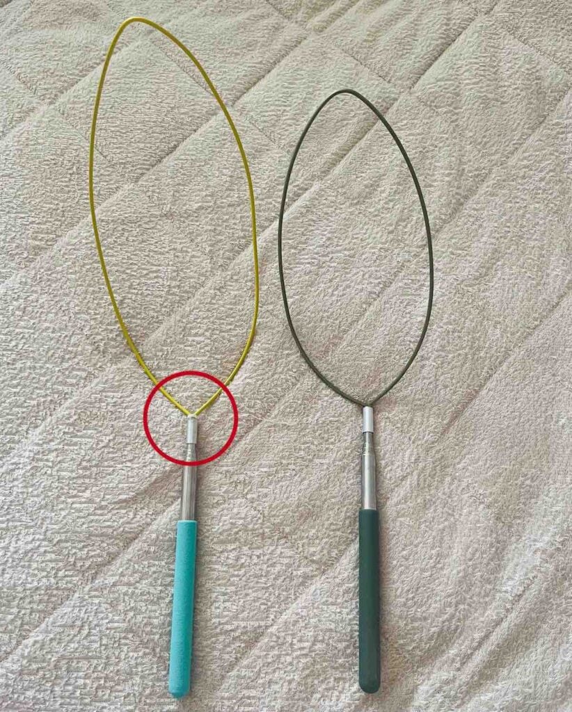 二つのサイズのうんちキャッチャーの比較画像