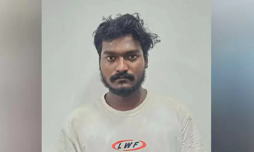 എം.ഡി.എം.എയുമായി സ്കൂട്ടർ യാത്രികൻ പിടിയിൽ; ഫ്ലാറ്റിൽനിന്ന് കഞ്ചാവും കണ്ടെത്തി