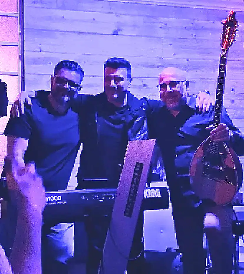 Greek Bouzouki Player Bobby Terzakis live on stage with Giannis Ploutarhos