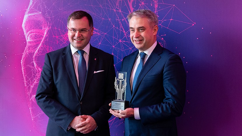 IT@BANK 2025. Od lewej: Tadeusz Białek, Krzysztof Gawkowski. Źródło: BANK.pl