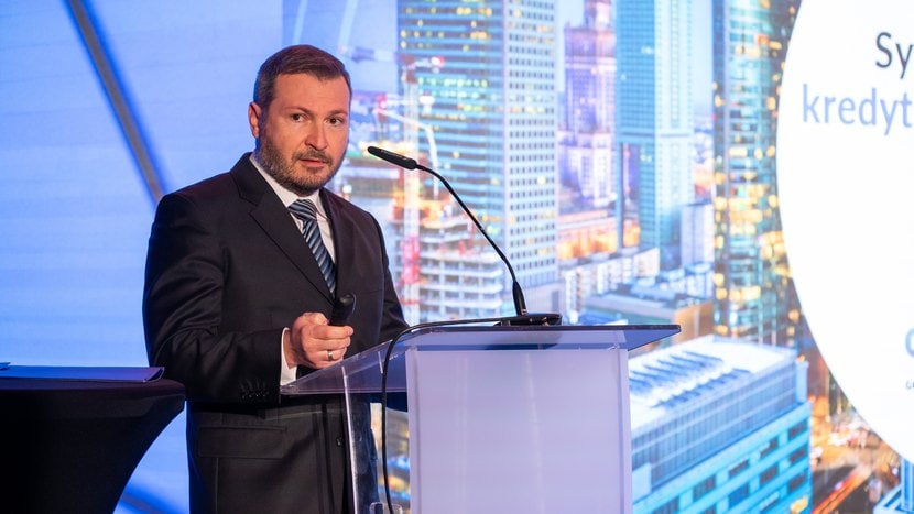 Rynek kredytów mieszkaniowych wyraźnie przyspiesza