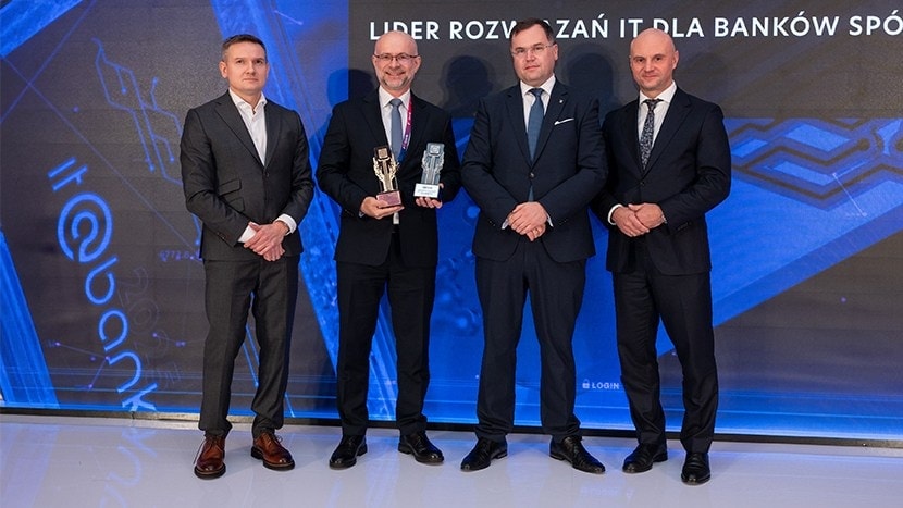 Ranking IT@BANK 2025. Nagrodę odebrał Zbigniew Forenc. Źródło: BANK.pl