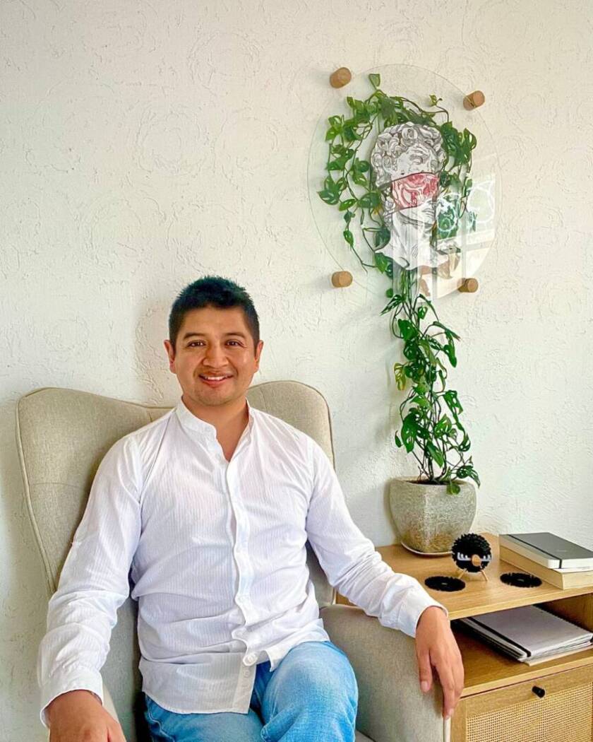 Jair Flores Psicólogo Clínico | Especialista en Terapia Familiar y de Pareja