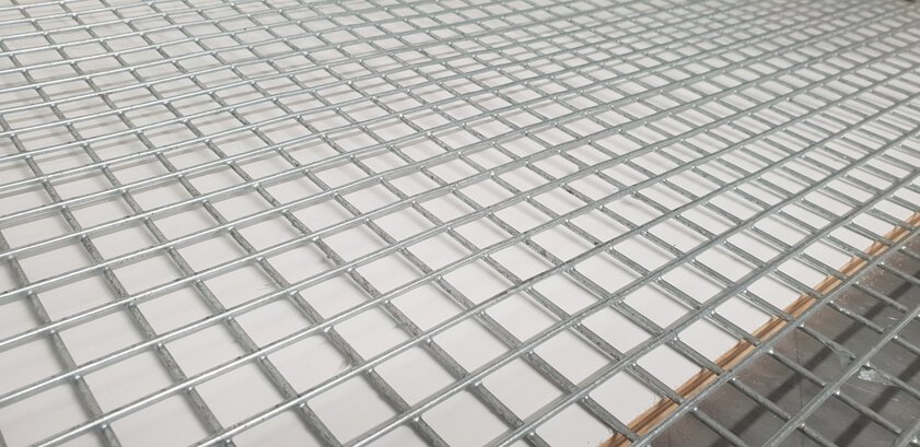 Mesh 1" x 1"