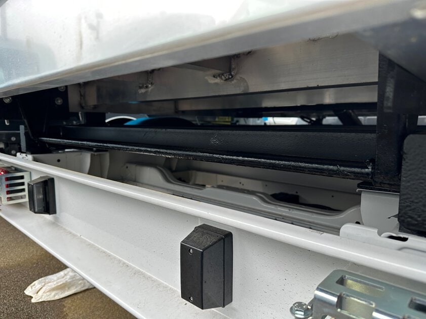 Rear Hinge Bar 3.5 ton GVW Tipper