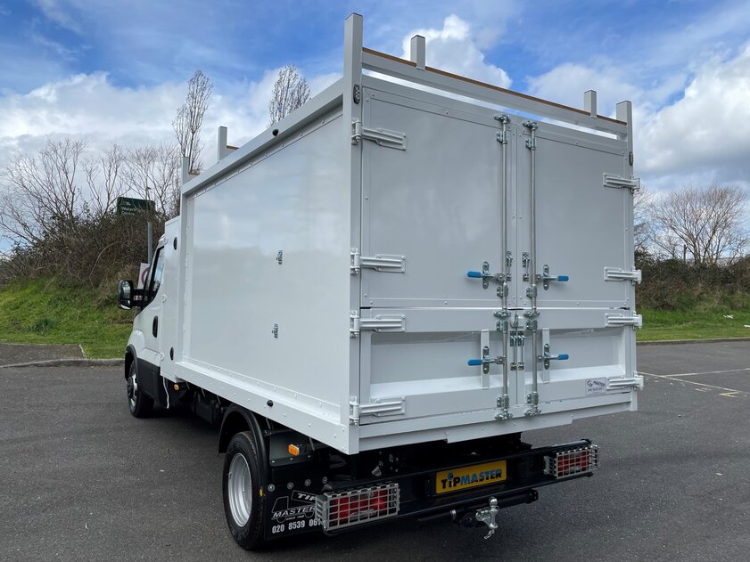 IVECO DAILY ARB TIPPER AND TOOLBOX