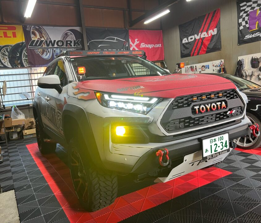 大阪　ワンオフマフラー　専門店　LIT DETAIL オートサロン