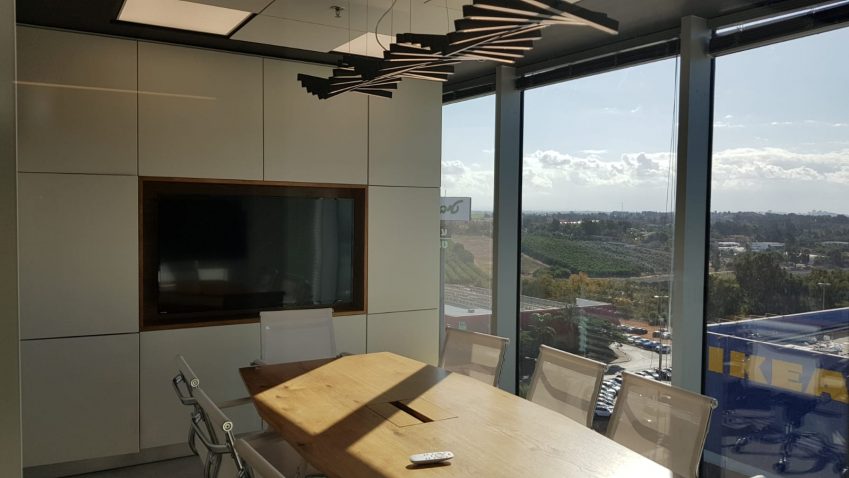 משרד להשכרה בנתניה