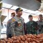 Kunjungi Pasar Cikurubuk, Kapolda Jabar Pastikan Harga Pangan di Bulan Ramadhan Normal 