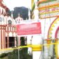 Pembongkaran objek wisata Hibisc Fantasy Puncak dan penutupan beberapa cafe serta hotel di kawasan Puncak Bogor menyebabkan ratusan pekerja kehilangan pekerjaan.