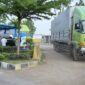Irjen Rudi Setiawan, Kapolda Jawa Barat, melakukan peninjauan langsung ke Pos Cipali dalam rangka Operasi Lilin Lodaya 2025.