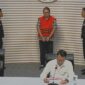 Eks Dirut PT Perusahaan Gas Negara Hendi Prio Santoso, didakwa merugikan keuangan negara sebesar 15 juta dolar AS kasus dugaan korupsi jual beli gas. 
