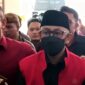 Kejati Jawa Barat menahan Wakil Bupati Indramayu, Syaefudin, sebagai tersangka dalam kasus dugaan korupsi tunjangan perumahan dan transportasi DPRD Indramayu tahun anggaran 2022–2025.
