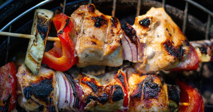 Geçiş yapacak olursak, seyahat sektöründe ise alternatif tatil rotaları popülerlik