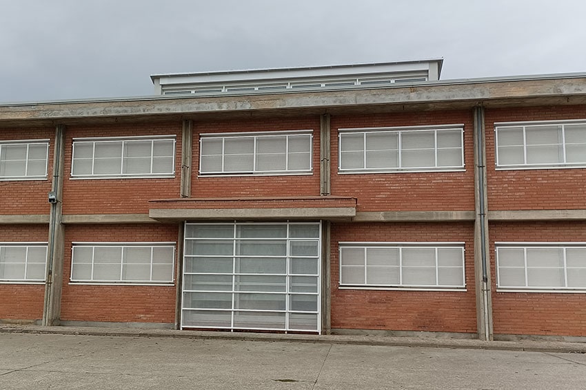 Pintat de reixes amb esmalt