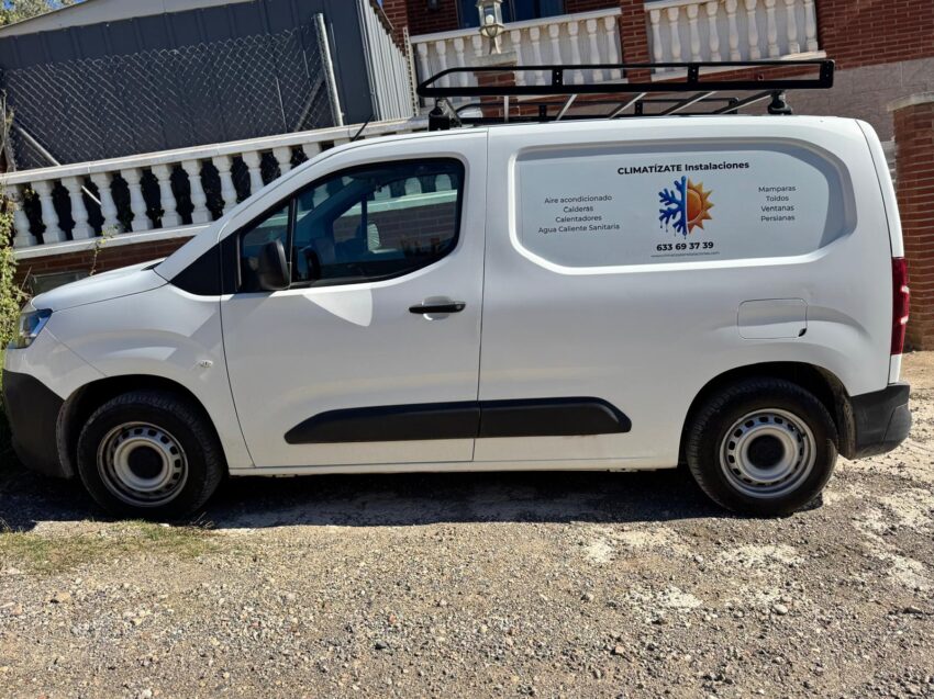 instalacion de aires acondicionados, calderas, calentadores, mamparas, toldos, ventanas y persianas