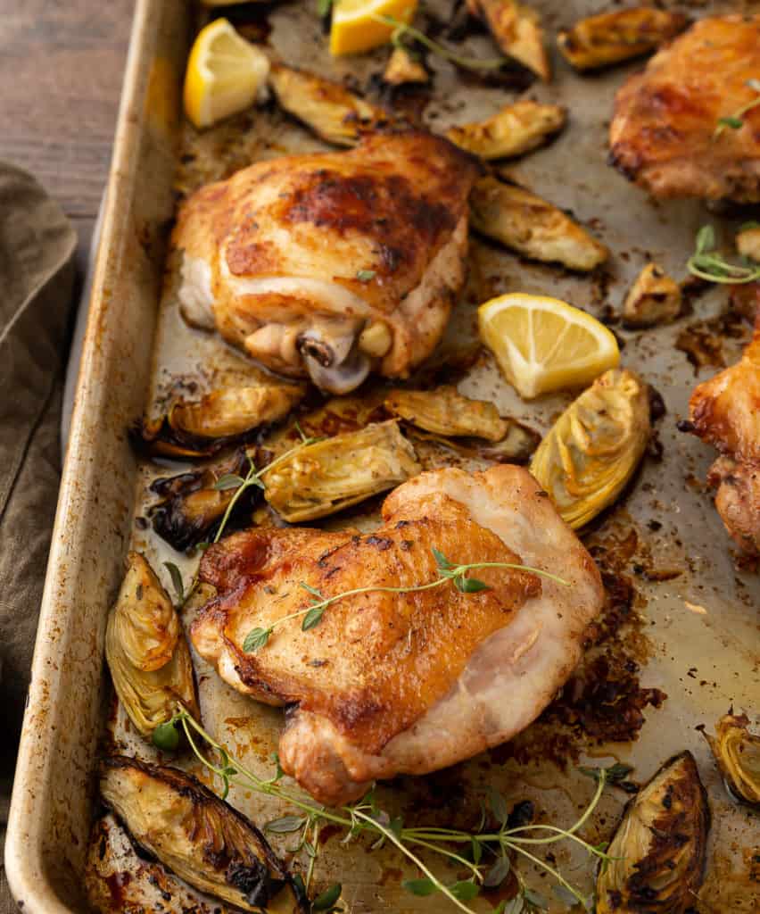 crispy sheet pan chicken thighs