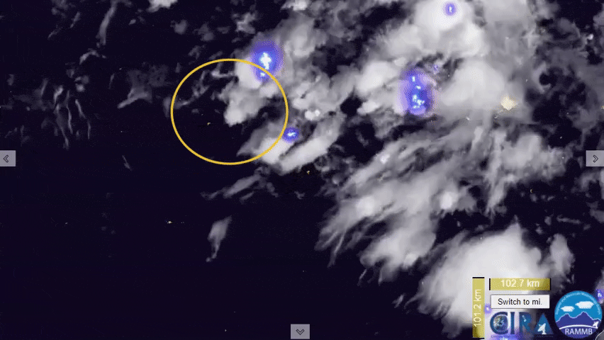 Flash gerado pelo meteoro e detectado pelo satélite GOES-16 - Créditos: NOAA / NASA