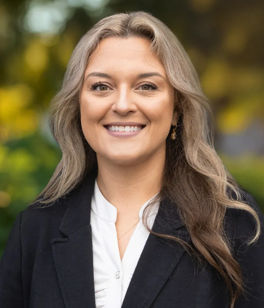 Megan Kohlhoff headshot