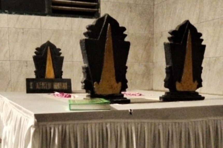 Kompleks makam Kyai Kerto Jani di kawasan religi Gunungpring Muntilan Kabupaten Magelang