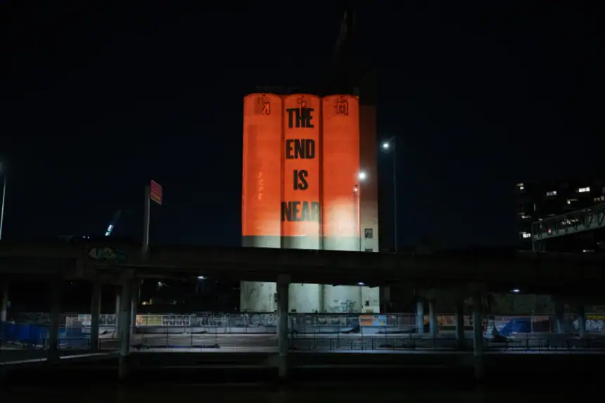 The Weeknd Announces Return To Australia By Lighting Up Melbourne Building Via INVNT