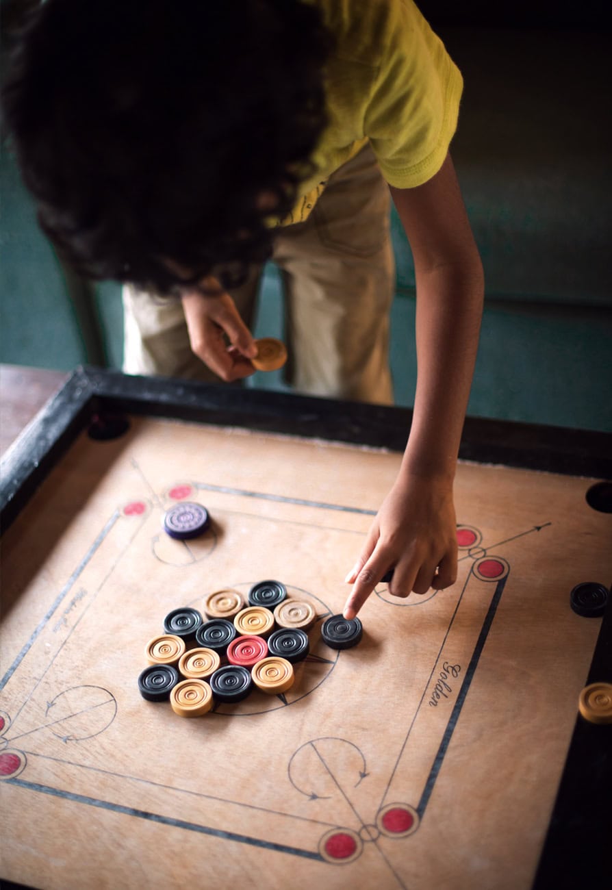 CARROM_894X1300