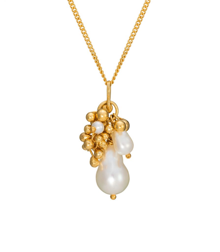 Pearl pendant necklace with gold vermeil drops