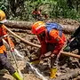 Petugas Hubungan Masyarakat Banjarnegara