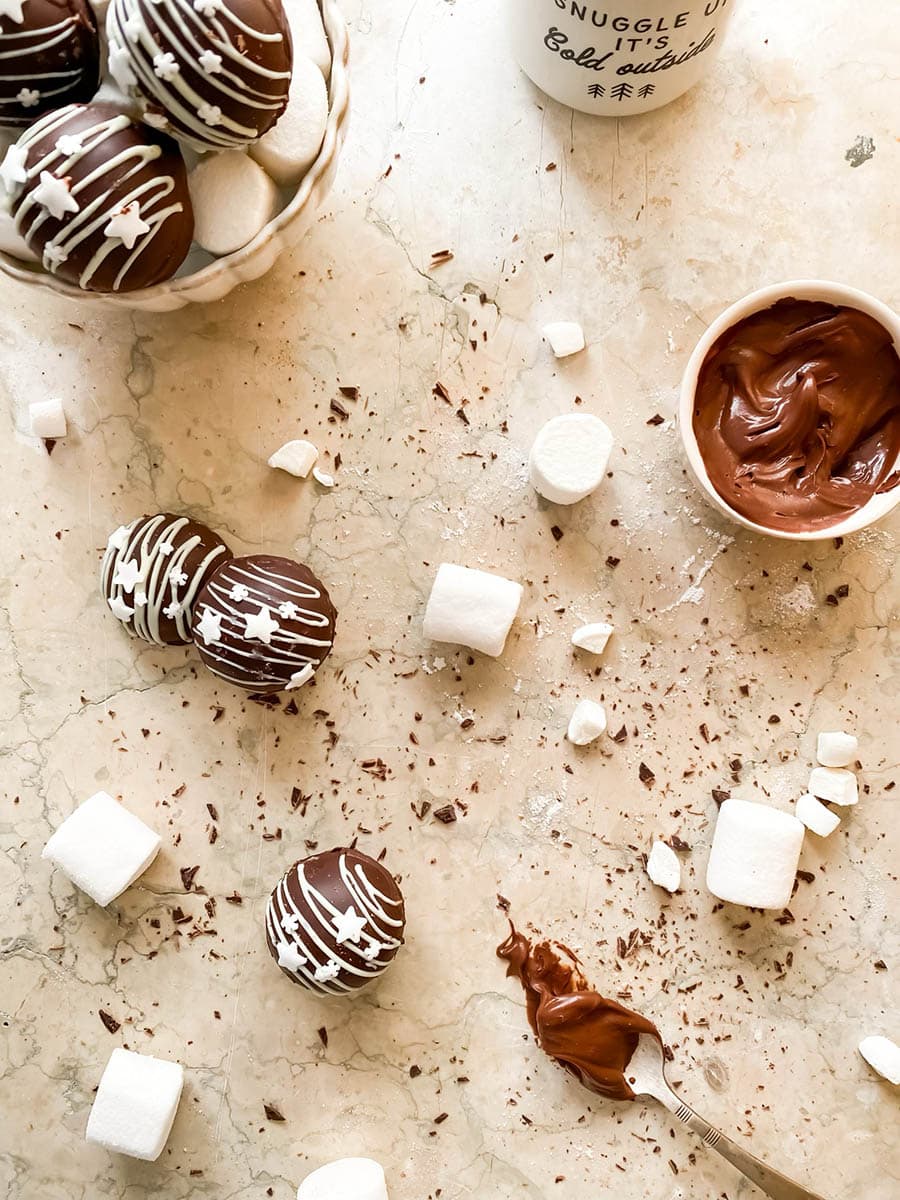 Meet The Easiest Baileys Hot Chocolate Bombs Recipe For A Delicious Treat