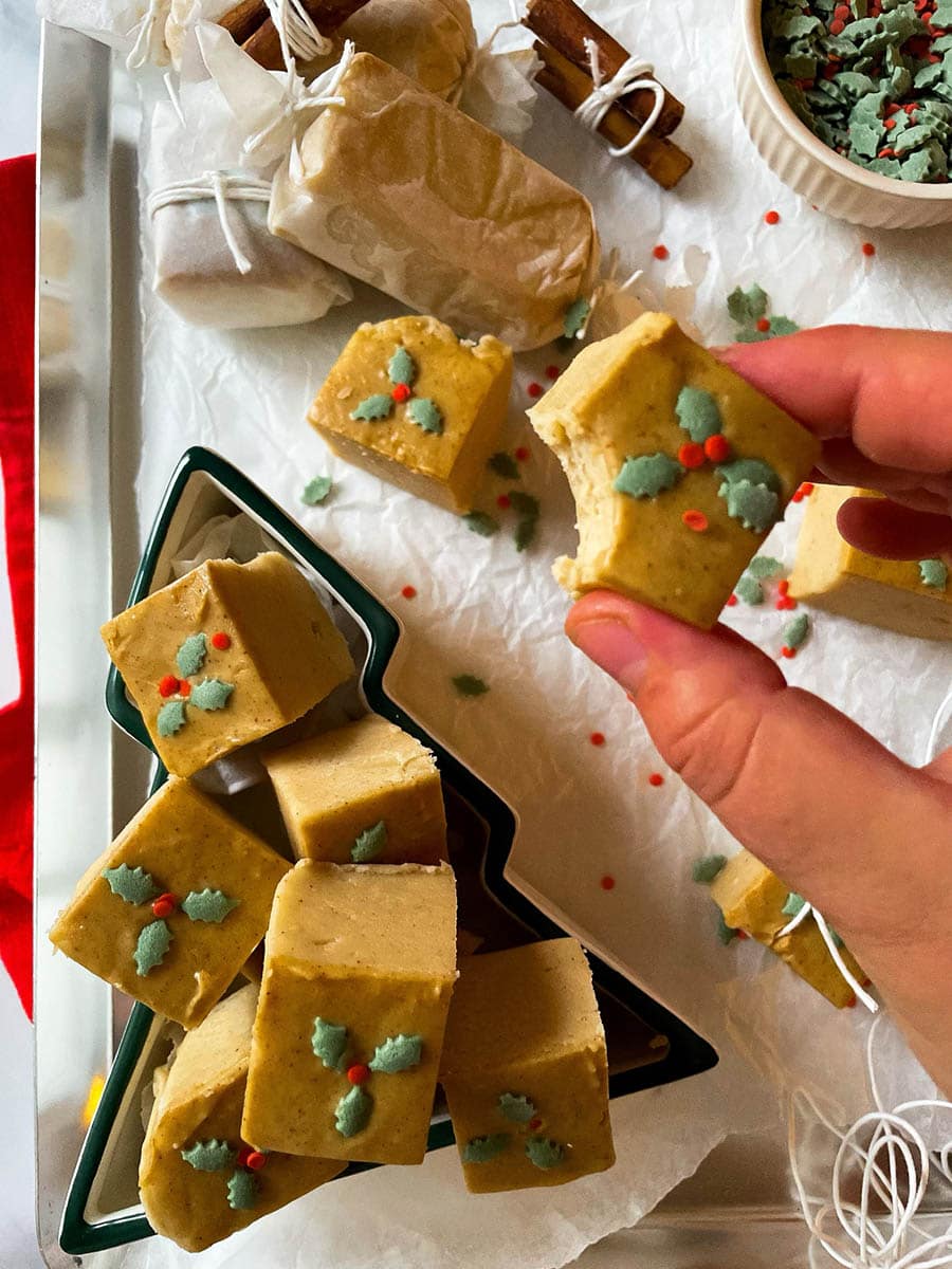 Easy No Bake Peanut Butter Fudge: Unwrap the Magic of The Best Christmas