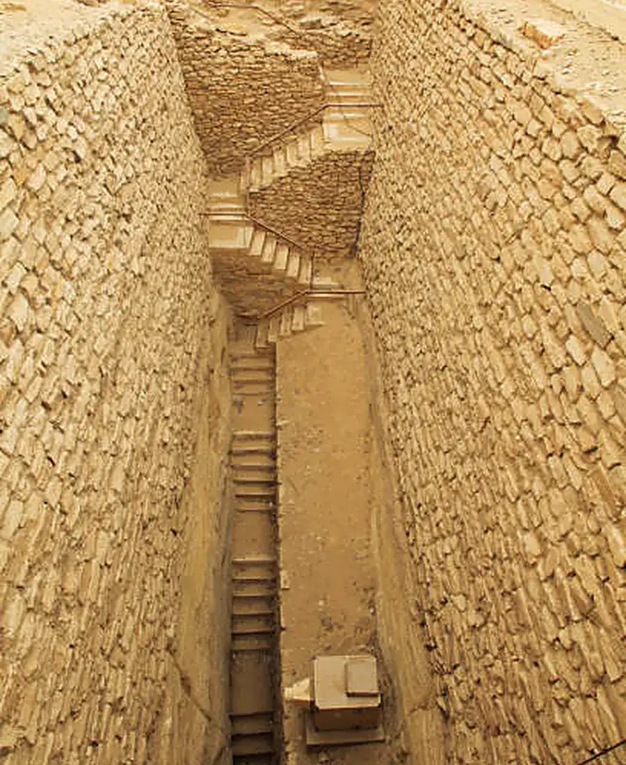 Deep burial shaft at Saqqara Necropolis