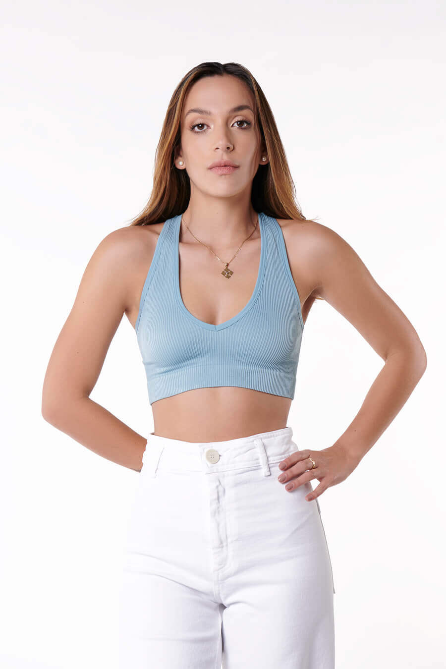 CROP TOP ESCOTADO