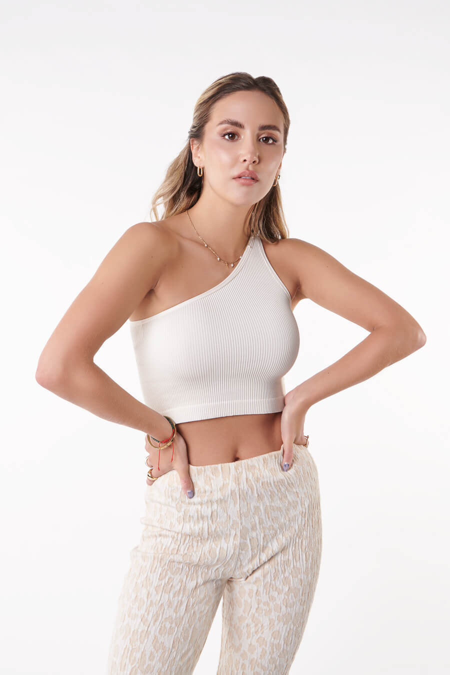 CROP TOP UNA MANGA