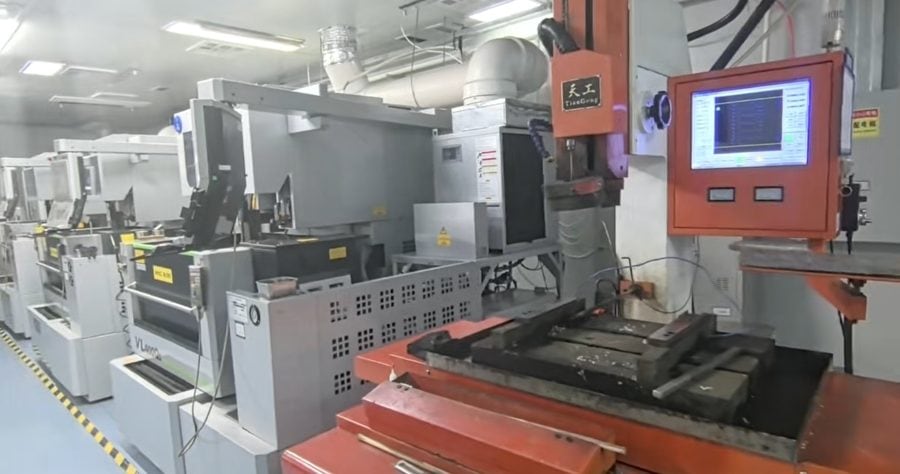 Multi-axis CNC machining center in SunAura workshop