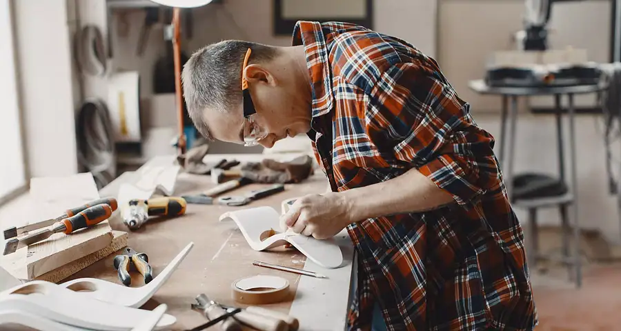 prévoyance invalidité 2026 - artisan indépendant protégé par un contrat de prévoyance invalidité