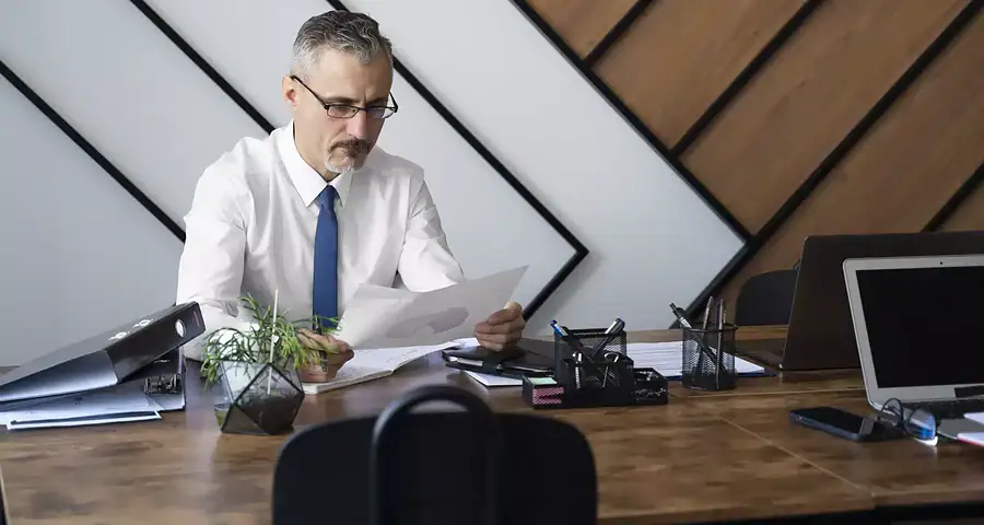 arrêt maladie indemnisation 2026 - salarié consultant ses droits aux indémnitès journalières sécurite sociale