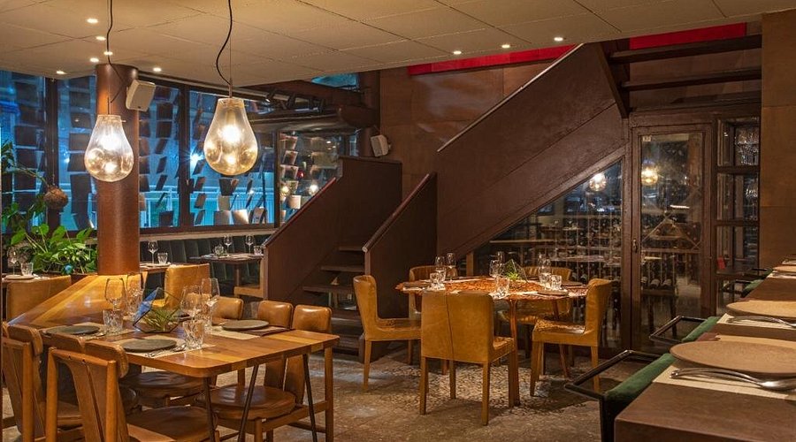 Dine-in-Style-Luxury-Restaurants-with-Memorable-Design_3 Dine-in-Style-Luxury-Restaurants-with-Memorable-Design_3 luxury restaurants Dine in Style: Luxury Restaurants with Memorable Design Dine in Style Luxury Restaurants with Memorable Design 3