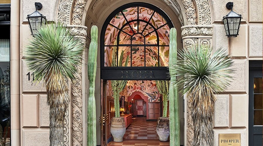 downtown-los-angeles downtown-los-angeles Los Angeles Hotels los angeles hotels Los Angeles Hotels: Top 10 for a Refined Luxury Escape downtown los angeles