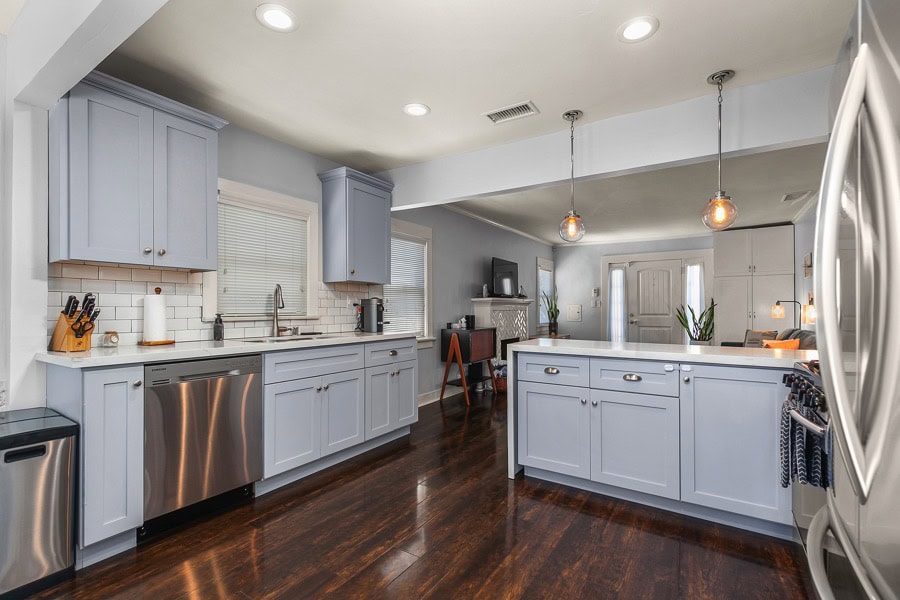 2632 Madison Avenue - Kitchen