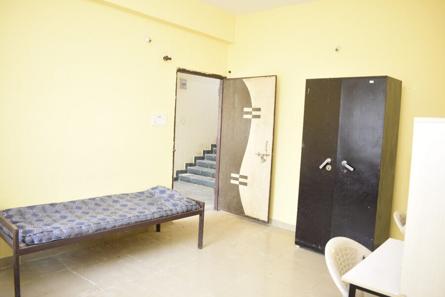 Hostel & Staff 4 Boys Hostel 3