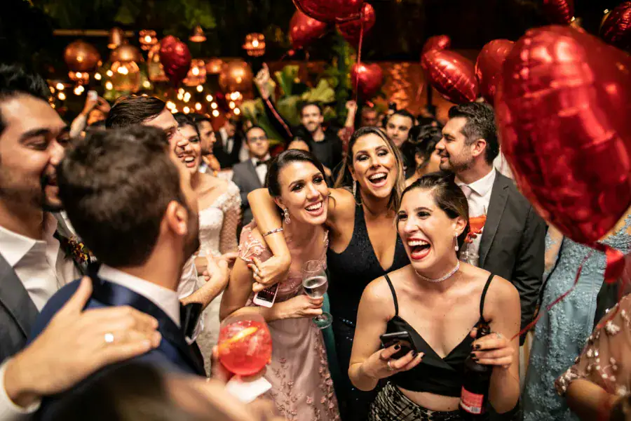 Organizar una boda para 100 personas y con un presupuesto bajo