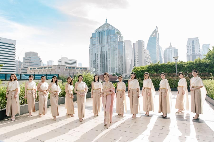 Thai ceremony Bride and friends Group shot in thailand