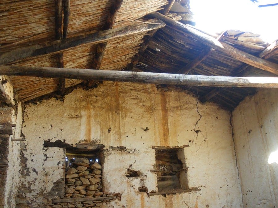 Evia Koskina land and derelict outbuildings
