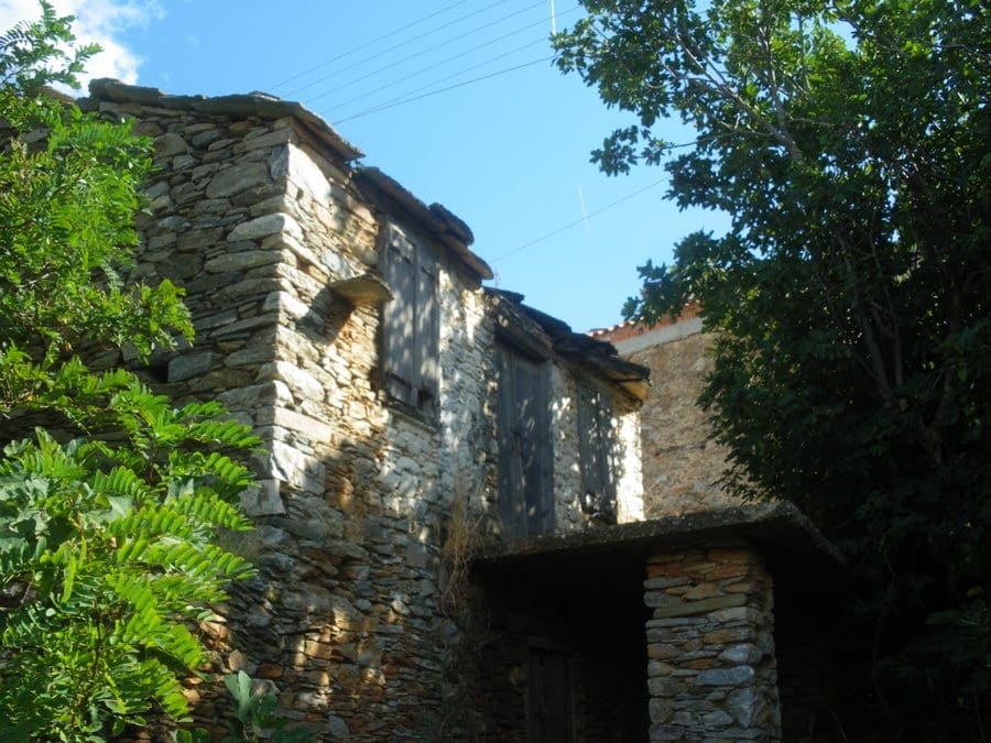 Evia Koskina land and derelict outbuildings