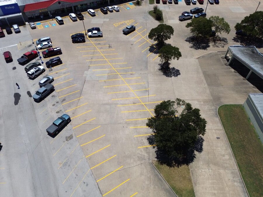 Parking lot restripe Houston TX north side